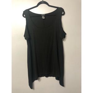 Cold shoulder all black tunic top
